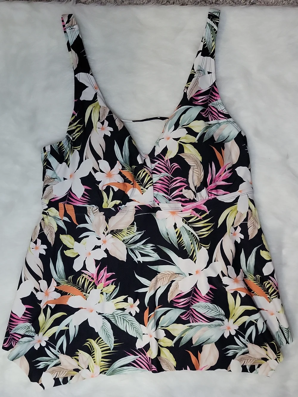 Kona Sol floral black